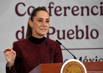 Sheinbaum aborda seguridad, energía y política exterior en la mañanera del 17 de diciembre