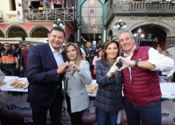 En un ambiente de paz, celebran gobierno estatal y municipal récord guinness de rosca monumental