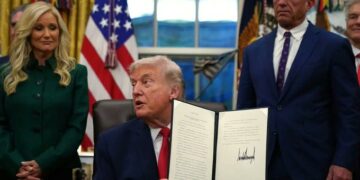 Trump endurece presión sobre Cuba: anuncia aranceles a países que le suministren petróleo