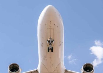 Aviso preventivo de la FAA no modifica vuelos ni espacio aéreo de México: SICT