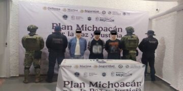 Operativos del Plan Michoacán dejan cuatro detenidos y nuevos decomisos de armas