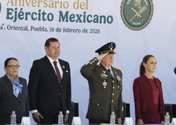 En Oriental, presidenta Claudia Sheinbaum conmemora al Ejército Mexicano
