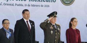 En Oriental, presidenta Claudia Sheinbaum conmemora al Ejército Mexicano