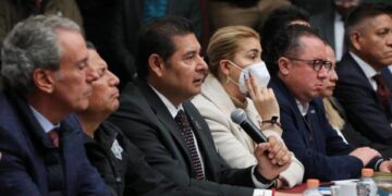 Defiende gobernador Armenta derecho de las audiencias a conocer la verdad