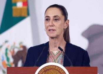 Sheinbaum anuncia programa nacional de boxeo, respalda reforma laboral y fija postura sobre Karime Macías