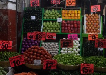 Precios arrancan 2026 con repunte: inflación llega a 3.79% en enero