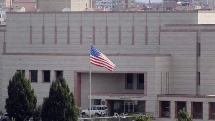 EE.UU. retira personal no esencial de su embajada en Beirut ante riesgo de conflicto regional