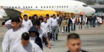 Tribunal federal anula política de deportaciones exprés de Trump a terceros países