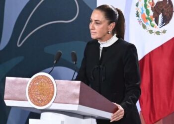 Sheinbaum inaugura el Tren Insurgente y aborda consumo, política y cultura en la mañanera