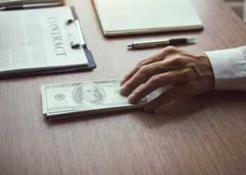 Corrupción se agrava a escala global; México permanece entre los peores evaluados