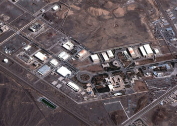 Irán fija condiciones para terminar la guerra mientras crece tensión por ataques y crisis nuclear