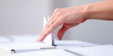 Sheinbaum prepara Plan B electoral para recortar gastos políticos y redirigir recursos a estados