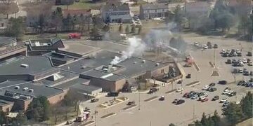 Tiroteo y embestida con vehículo dejan un muerto en sinagoga de Michigan