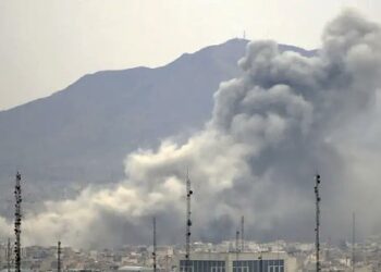 Escalada militar en Medio Oriente: Irán ataca Israel y bases de EE. UU. en el Golfo