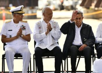 Pemex se fortalece: baja deuda, sube producción y estabilizan gasolina