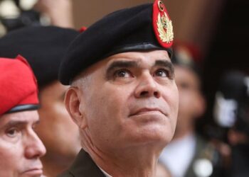 Venezuela releva a su jefe militar tras más de una década en el cargo
