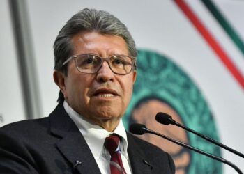 Morena y aliados se reúnen con Sheinbaum para definir estrategia tras fracaso de reforma electoral