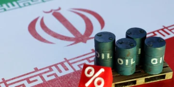 Guerra en Medio Oriente escala: Trump ordena escoltas en Ormuz y el petróleo se dispara