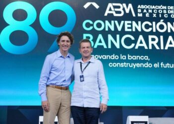 México debe mantenerse firme ante EU en revisión del T-MEC: Trudeau