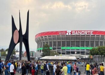 Refuerzan seguridad en CDMX por partido de Leyendas México vs Brasil