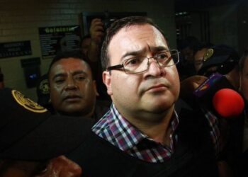 Duarte cumple sentencia, pero permanece en prisión por nuevos cargos