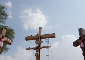 Iztapalapa revive la Pasión de Cristo 2026: así se vivió el viacrucis y la crucifixión