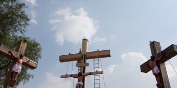 Iztapalapa revive la Pasión de Cristo 2026: así se vivió el viacrucis y la crucifixión