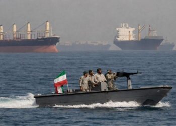 Irán endurece postura ante EE.UU. y crece la tensión por bloqueo en Ormuz