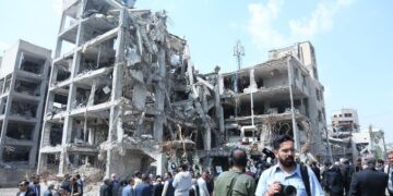 Irán fija condiciones para negociar con EE.UU. en medio de tensión por Ormuz