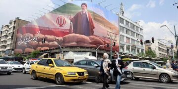 Irán congela diálogo con EU y eleva tensiones por bloqueo y conflicto en Ormuz