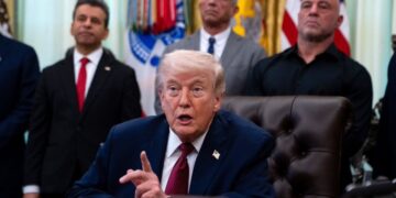 Trump pide liberar a ocho mujeres en Irán y vincula gesto con negociaciones; Teherán lo desmiente