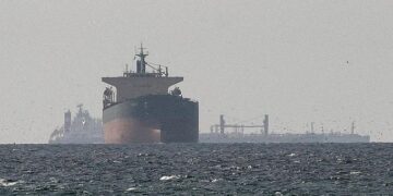 Estados Unidos cierra Ormuz y eleva tensión global con Irán