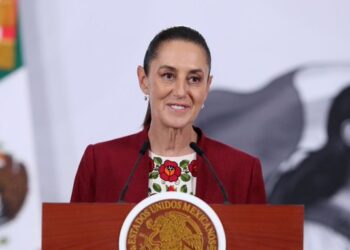 Sheinbaum destaca infraestructura, energía y programas sociales en la mañanera