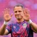 Chicharito cambia la cancha por los micrófonos en el Mundial 2026