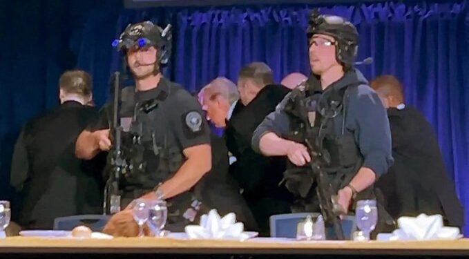 Tiroteo en cena de corresponsales provoca evacuación de Trump en Washington