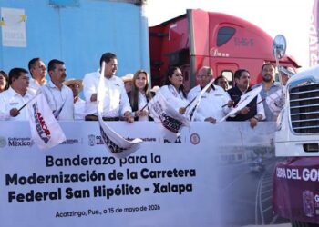 Armenta Mier encabeza banderazo de inicio a modernización de carretera federal San Hipólito-Xalapa