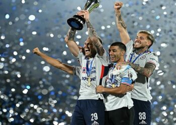 Cruz Azul conquista el Clausura 2026 tras vencer a Pumas en una final dramática en CU