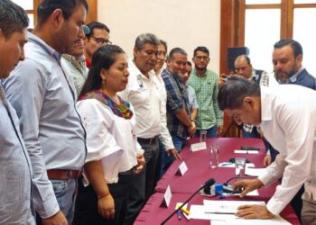 CNTE endurece postura en Oaxaca y perfila paro indefinido por incumplimientos