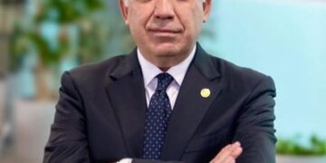 Enrique Inzunza se queda en el Senado y enfrentará señalamientos desde su cargo