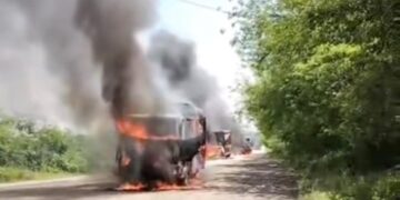 Violencia en Veracruz: protestas del FNLS derivan en quema de camiones y bloqueos