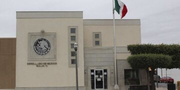 Gobierno de Trump revisa consulados de México en EU y analiza posibles cierres