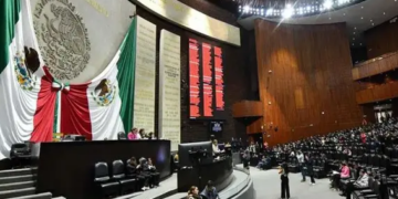 Cámara de Diputados oculta por cinco años expedientes de aspirantes al INE