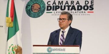 Monreal pide abrir expedientes de aspirantes al INE y rechaza reserva por cinco años