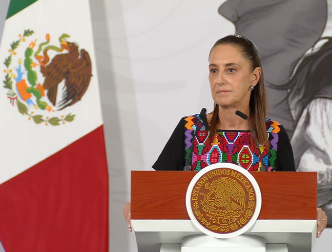 Sheinbaum defiende soberanía y destaca avances ferroviarios en la mañanera
