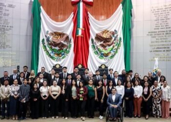 Abre sus puertas Congreso a jóvenes para ejercicio parlamentario en Tamaulipas: INJUVE