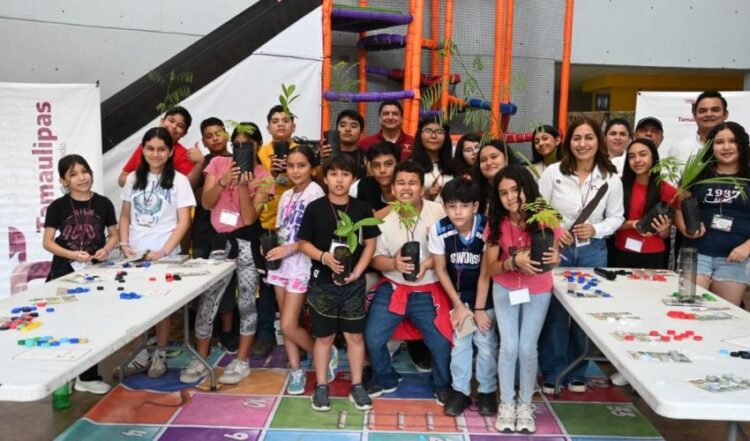 Promueve taller educativo cuidado del medio ambiente y reforestación