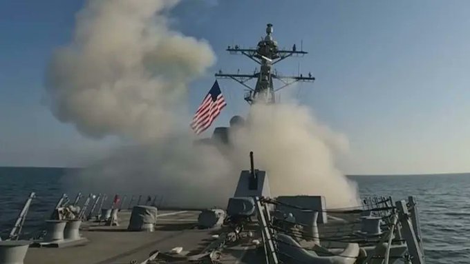 Irán y Estados Unidos elevan tensión militar tras enfrentamientos en el estrecho de Ormuz