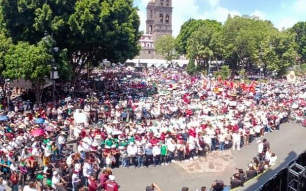 Con unidad, Puebla muestra solidaridad en la defensa de la soberanía nacional