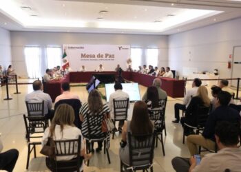 Llama Américo  a fortalecer un periodismo libre,  responsable y  comprometido con la verdad