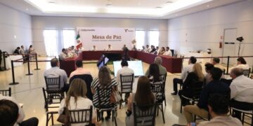 Llama Américo a fortalecer un periodismo libre, responsable y comprometido con la verdad